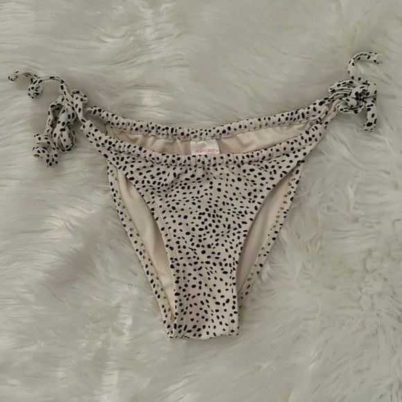 Dalmatian Print Cheeky Bikini Bottoms small - Picture 1 of 5